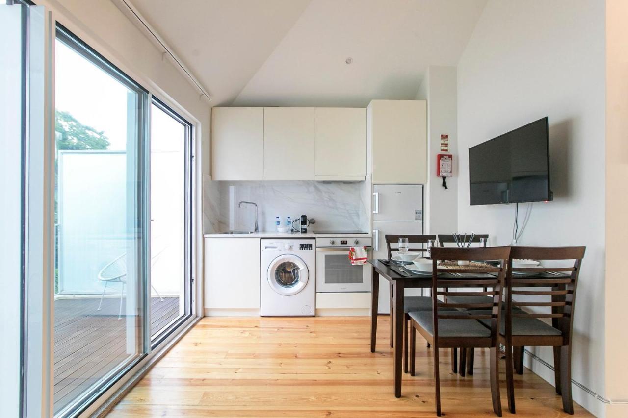 Lovelystay - Cozy 1Br In Santa Catarina W/ Balcony Porto Kültér fotó