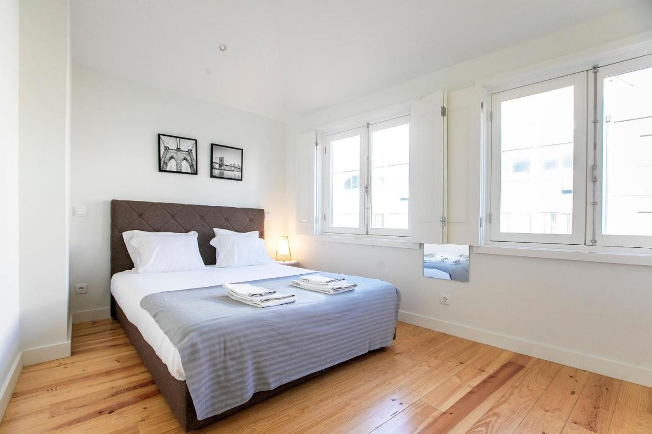 Lovelystay - Cozy 1Br In Santa Catarina W/ Balcony Porto Kültér fotó