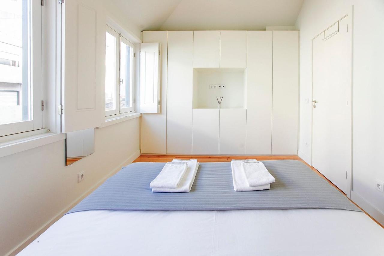 Lovelystay - Cozy 1Br In Santa Catarina W/ Balcony Porto Kültér fotó